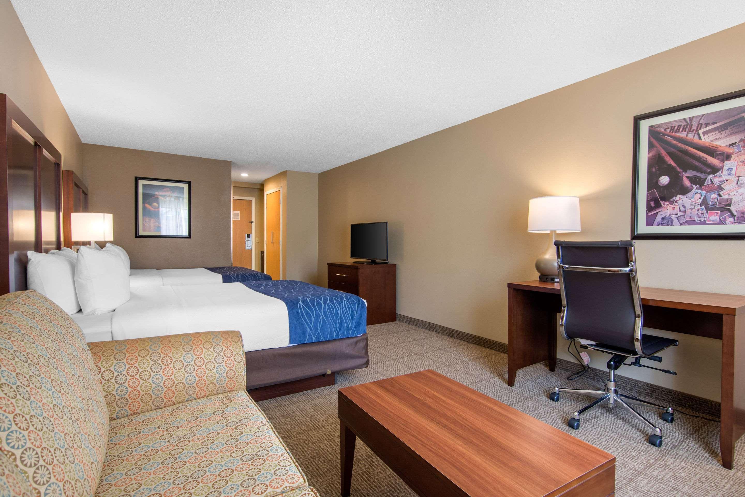 Comfort Inn & Suites Cooperstown - Milford Eksteriør billede