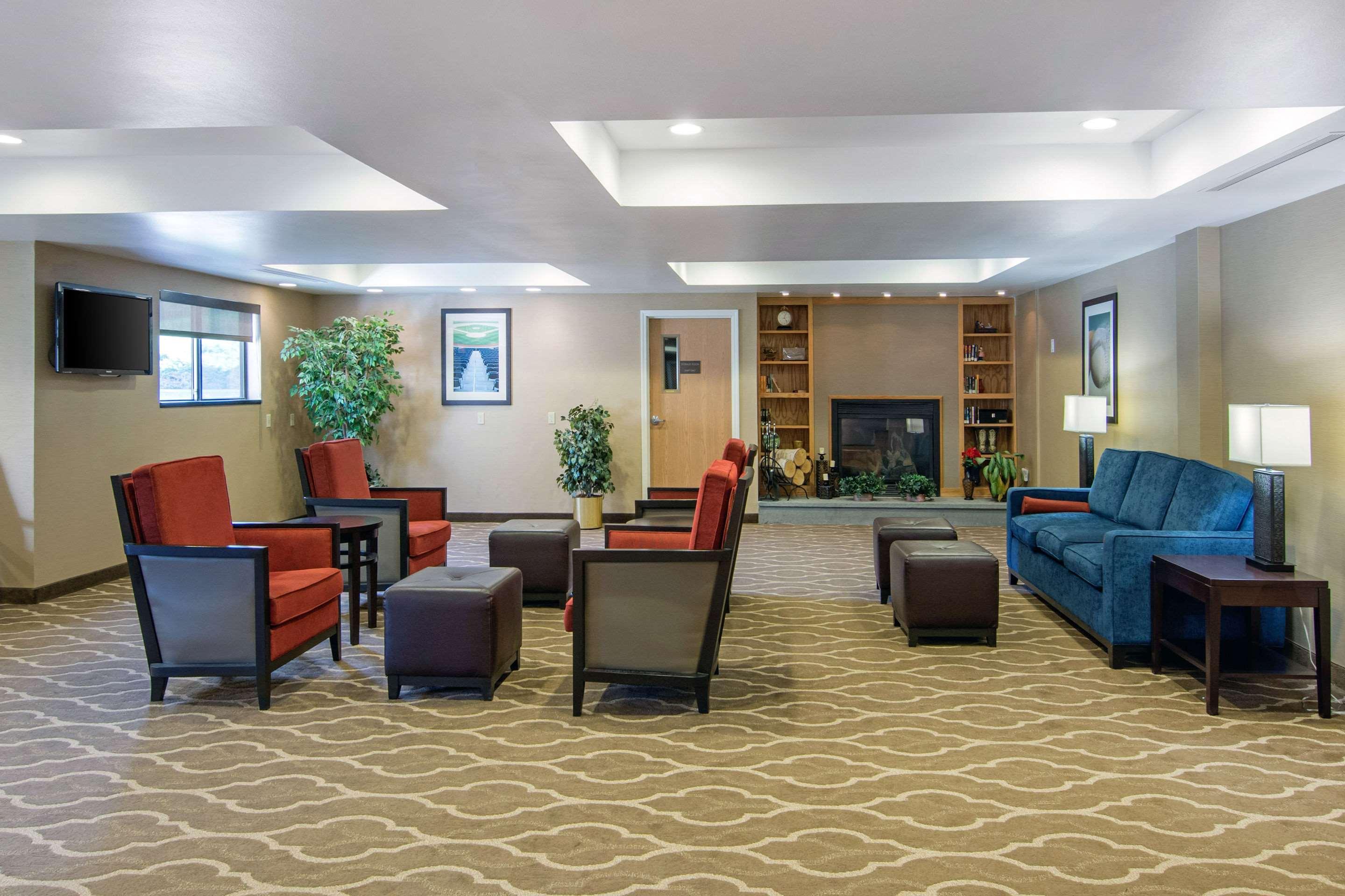 Comfort Inn & Suites Cooperstown - Milford Eksteriør billede