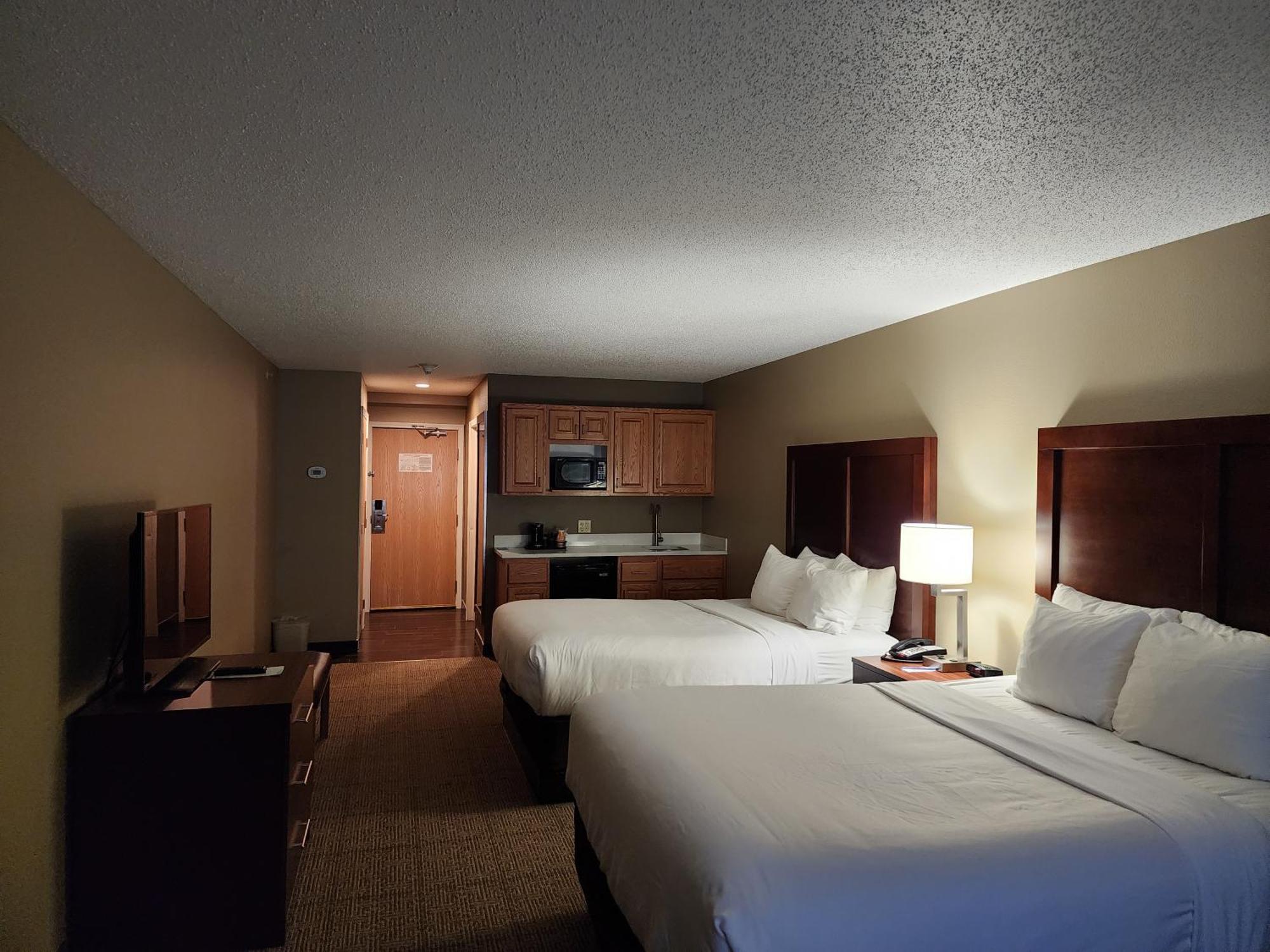 Comfort Inn & Suites Cooperstown - Milford Eksteriør billede